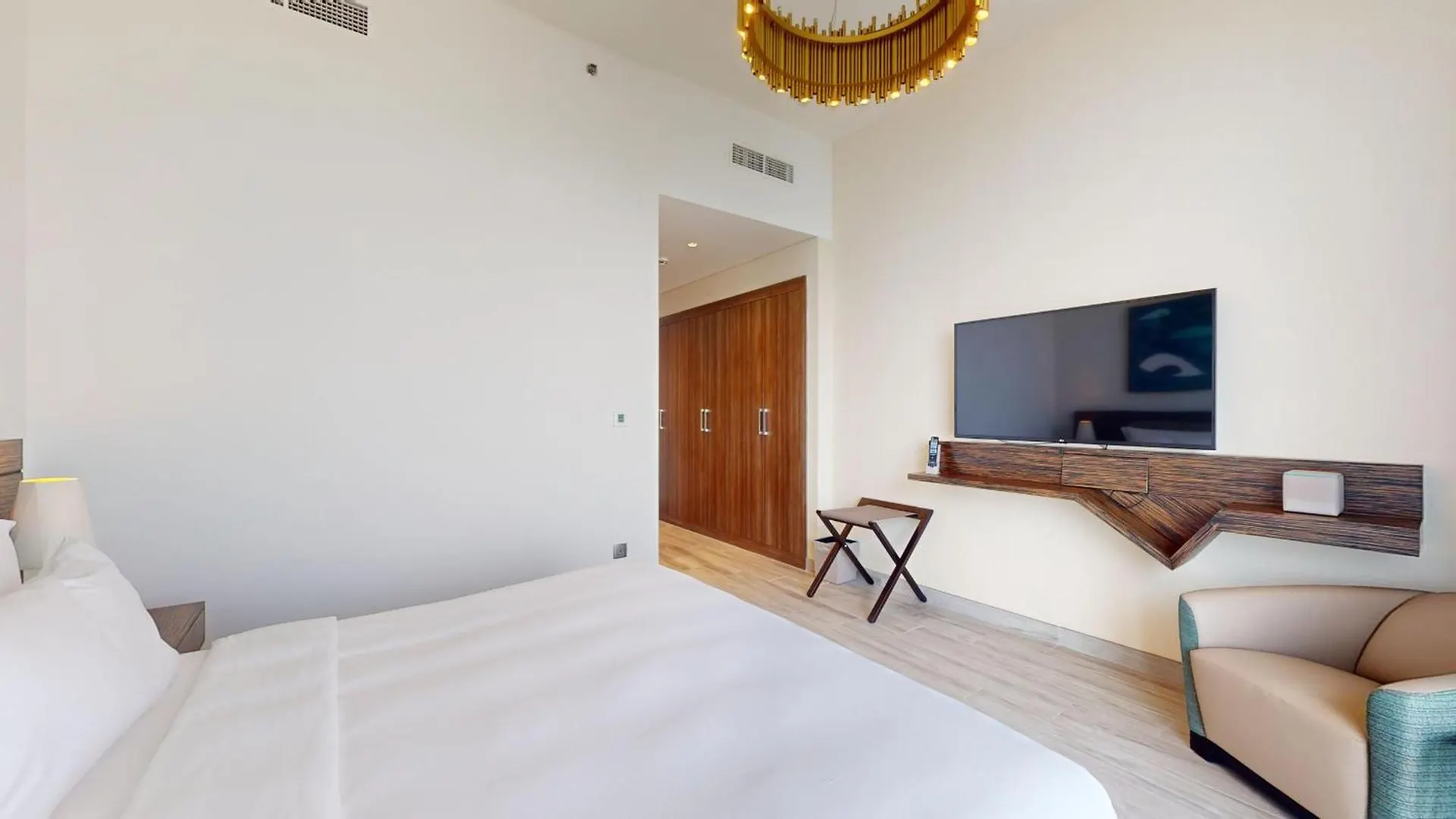Primestay - Spacious 2Br Layout In Avani Palm View Dubai Apartment